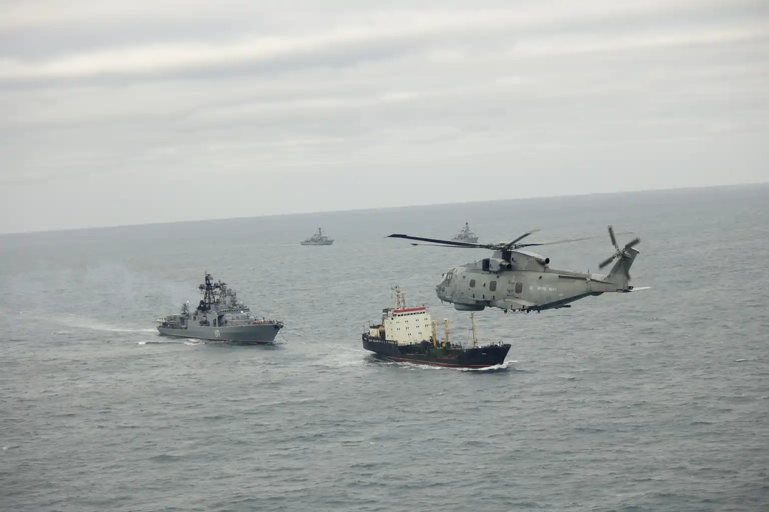 A Merlin from 814 Naval Air Squadron takes part in monitoring operations with HMS Somerset and St Albans.JPG